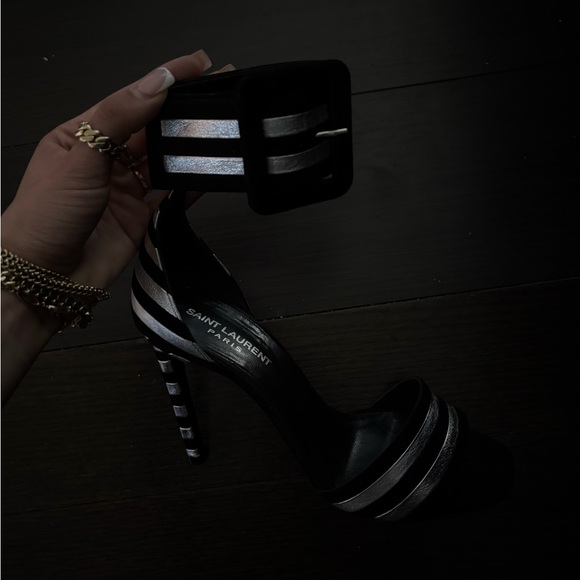 Saint Laurent Black and Silver Heels - Picture 3 of 4